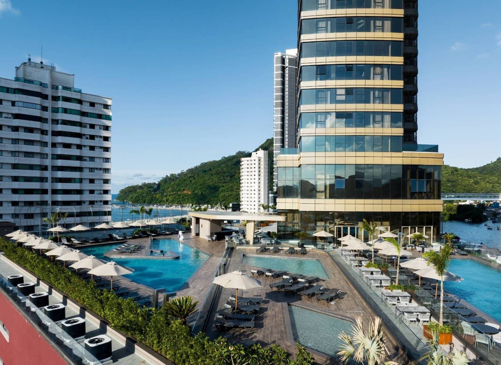 Yachthouse Residence Club by Pininfarina development